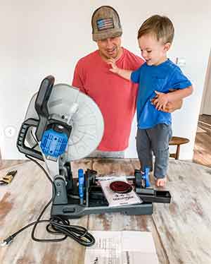 Evolution Cordless R11VAC-Li Wet and Dry Workshop Vacuum 20V Li-ion EXT with Charger & 4Ah Battery